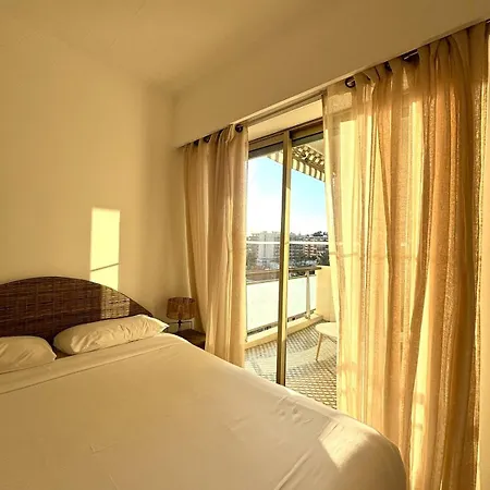 Nice, Exceptional Sea View, Floor, Parking * Ницца