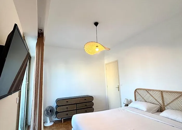 Nice, Exceptional Sea View, Floor, Parking نيس