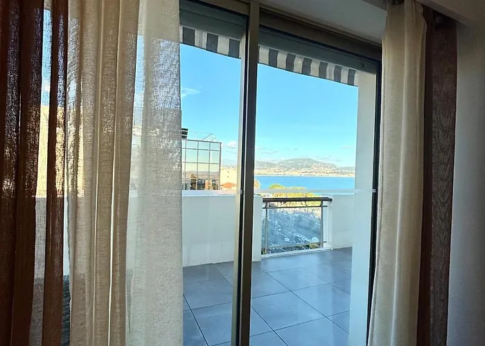 Nice, Exceptional Sea View, Floor, Parking شقة
