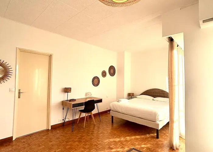 شقة Nice, Exceptional Sea View, Floor, Parking